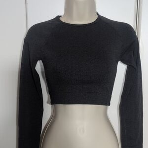 HALARA Elegant Gray Long Sleeve Crop Top